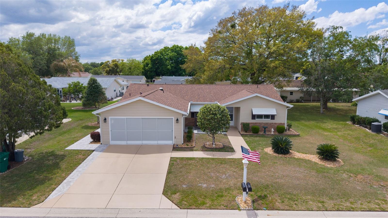 Image 3 of 43 For 17864 106th Terrace