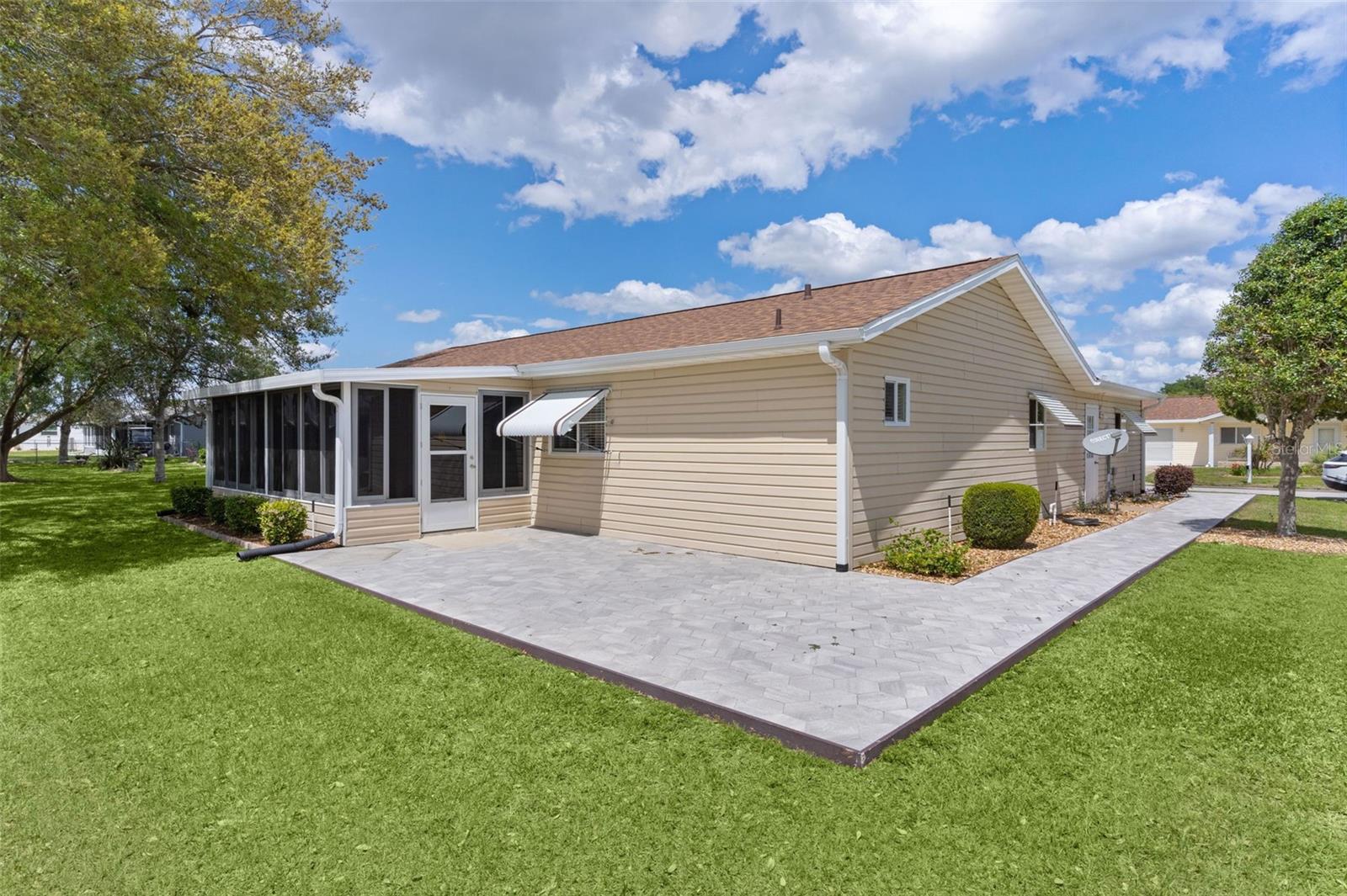 Image 36 of 43 For 17864 106th Terrace