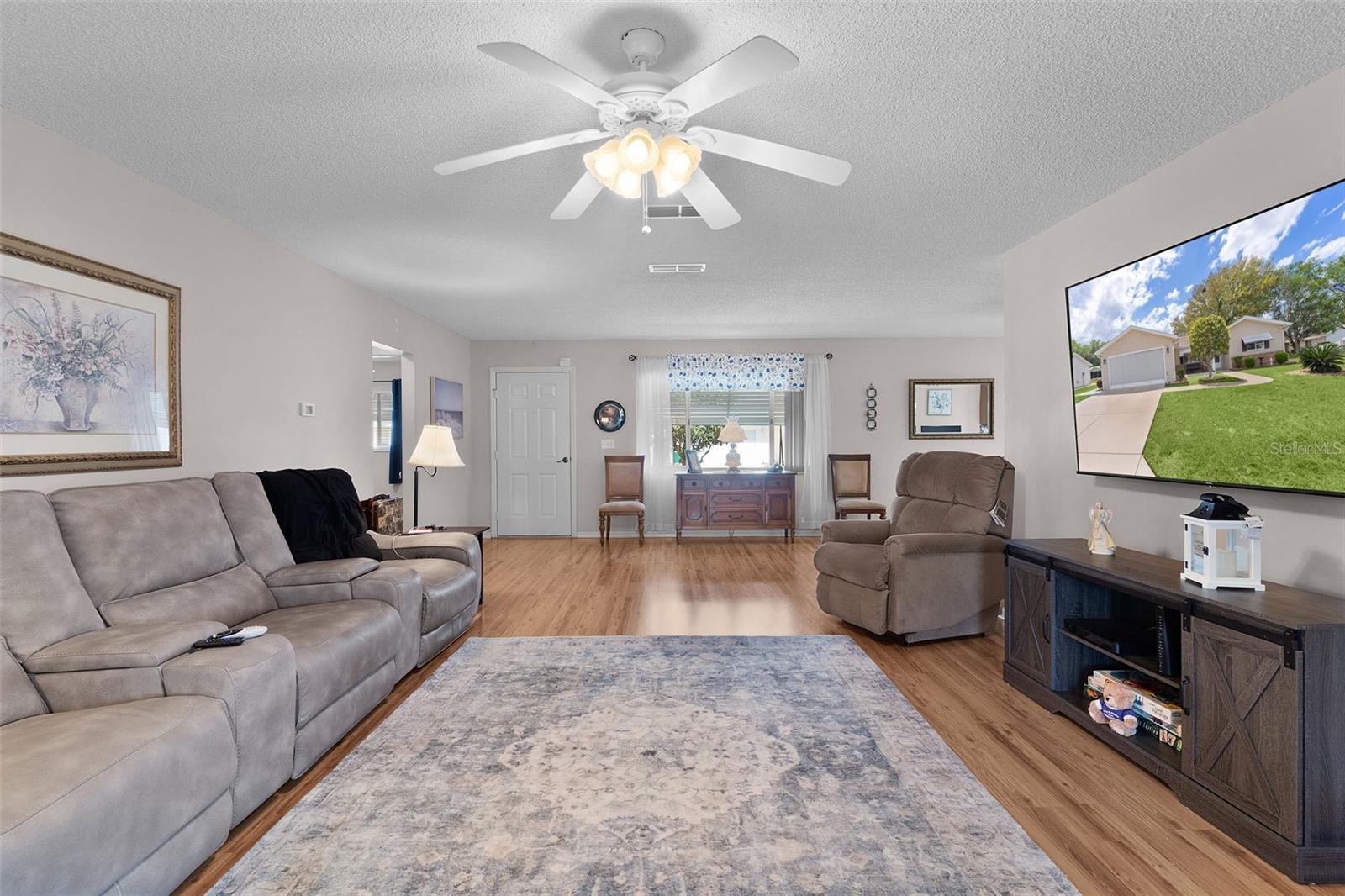 Image 8 of 43 For 17864 106th Terrace