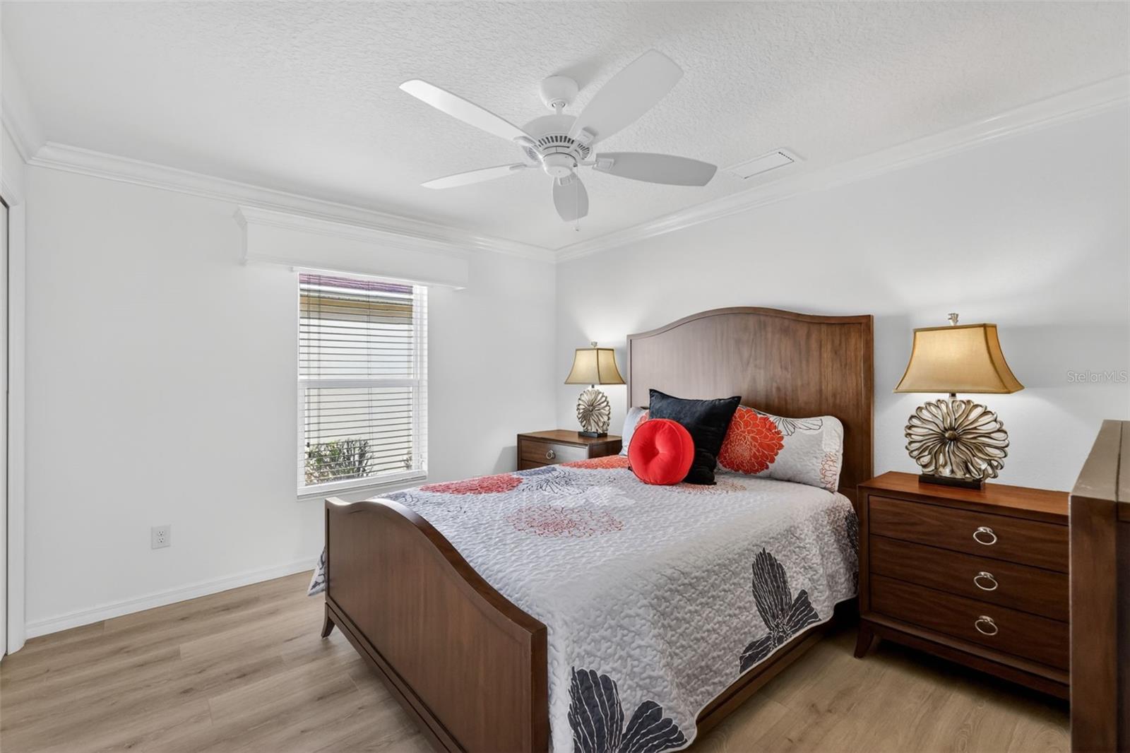 Image 25 of 51 For 2873 Charlevoix Street