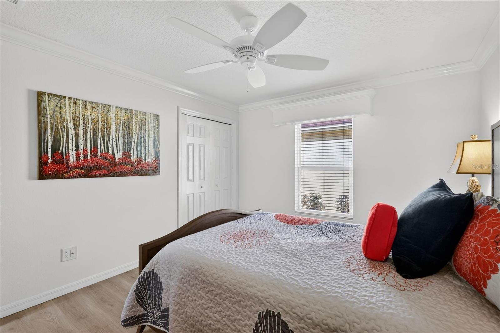 Image 26 of 51 For 2873 Charlevoix Street