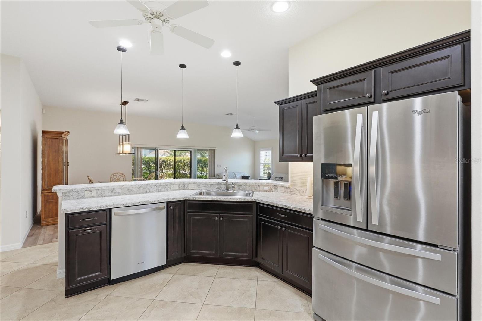 Image 12 of 55 For 1424 Walnut Way