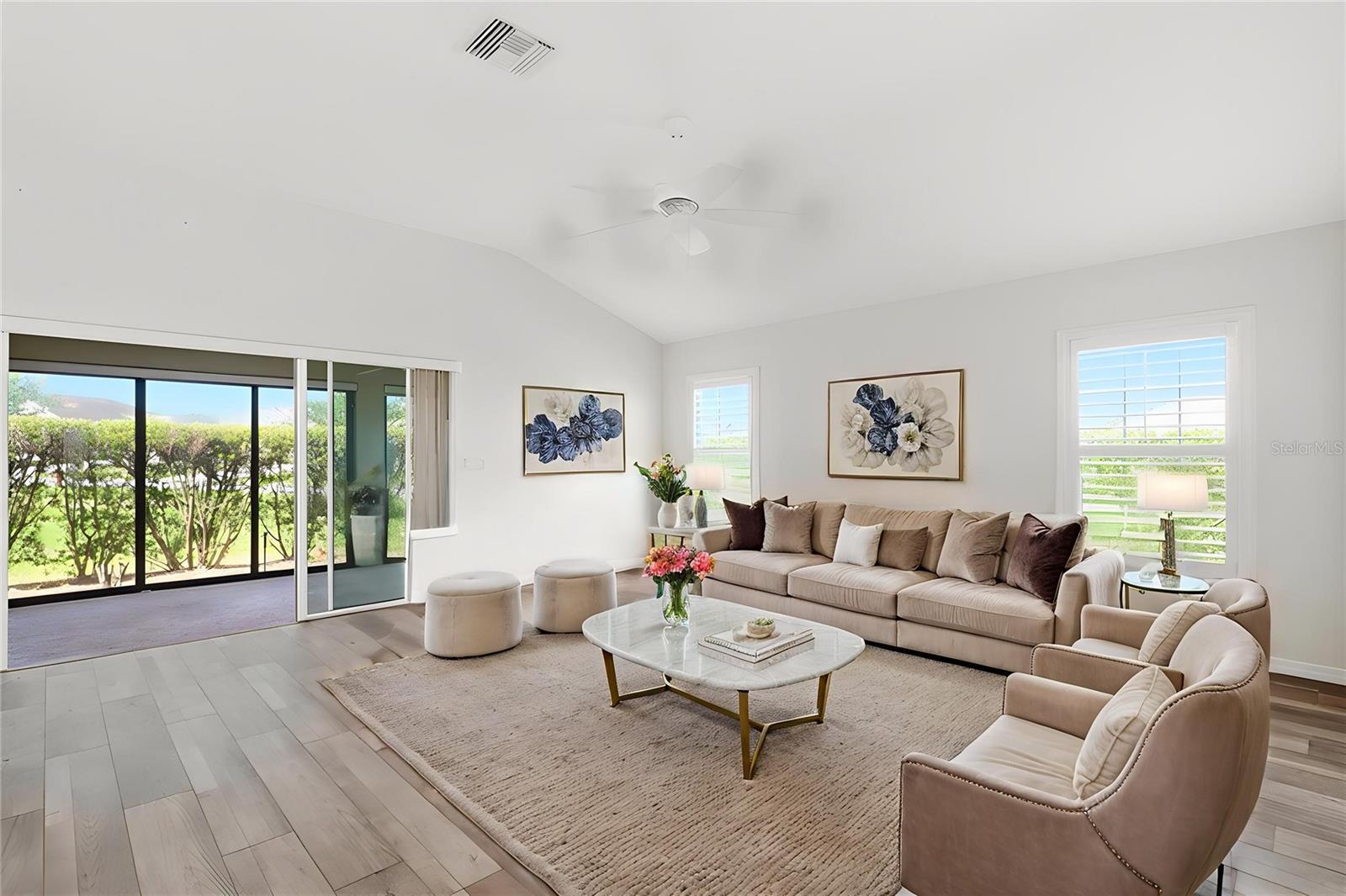 Image 18 of 55 For 1424 Walnut Way