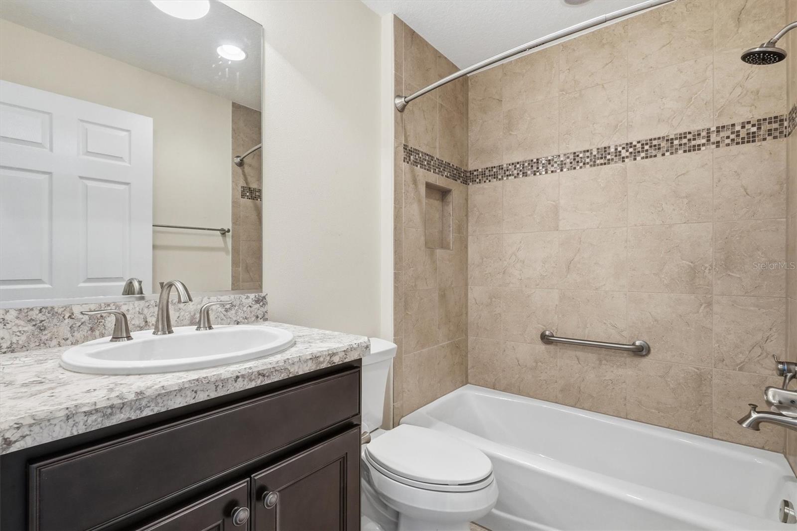 Image 35 of 55 For 1424 Walnut Way