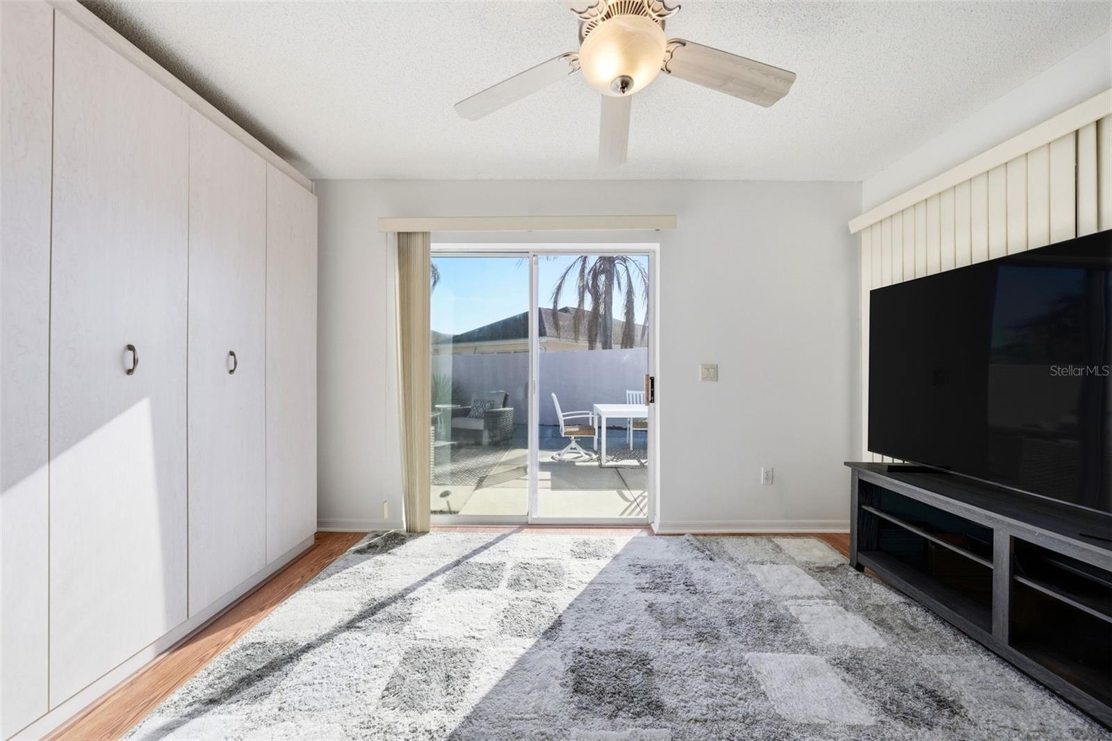 Image 21 of 30 For 741 Hernandez Drive