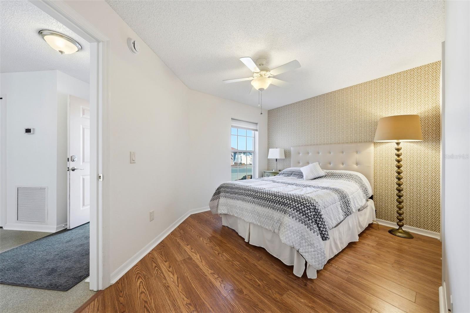 Image 24 of 30 For 741 Hernandez Drive