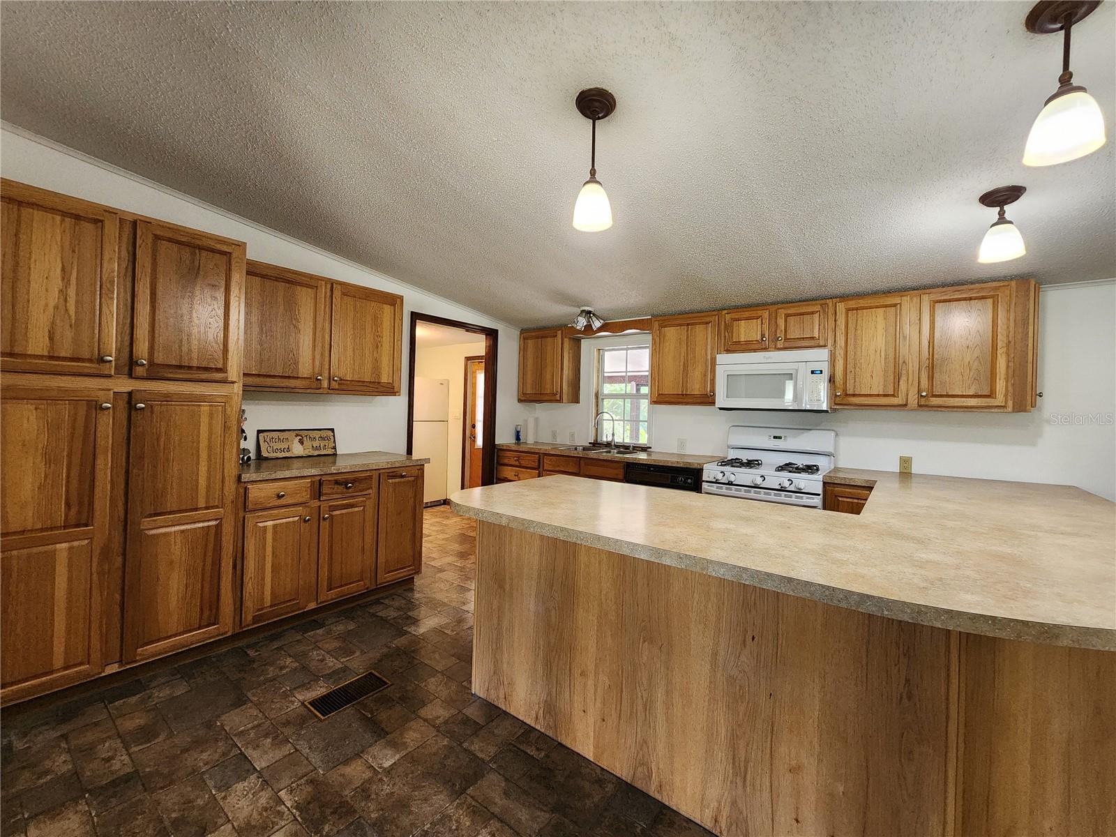 Image 9 of 54 For 20916 County Road 44a