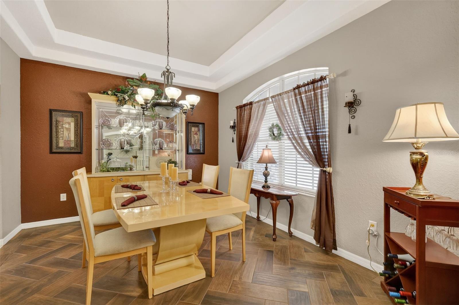 Image 10 of 62 For 19703 Twin Ponds Road