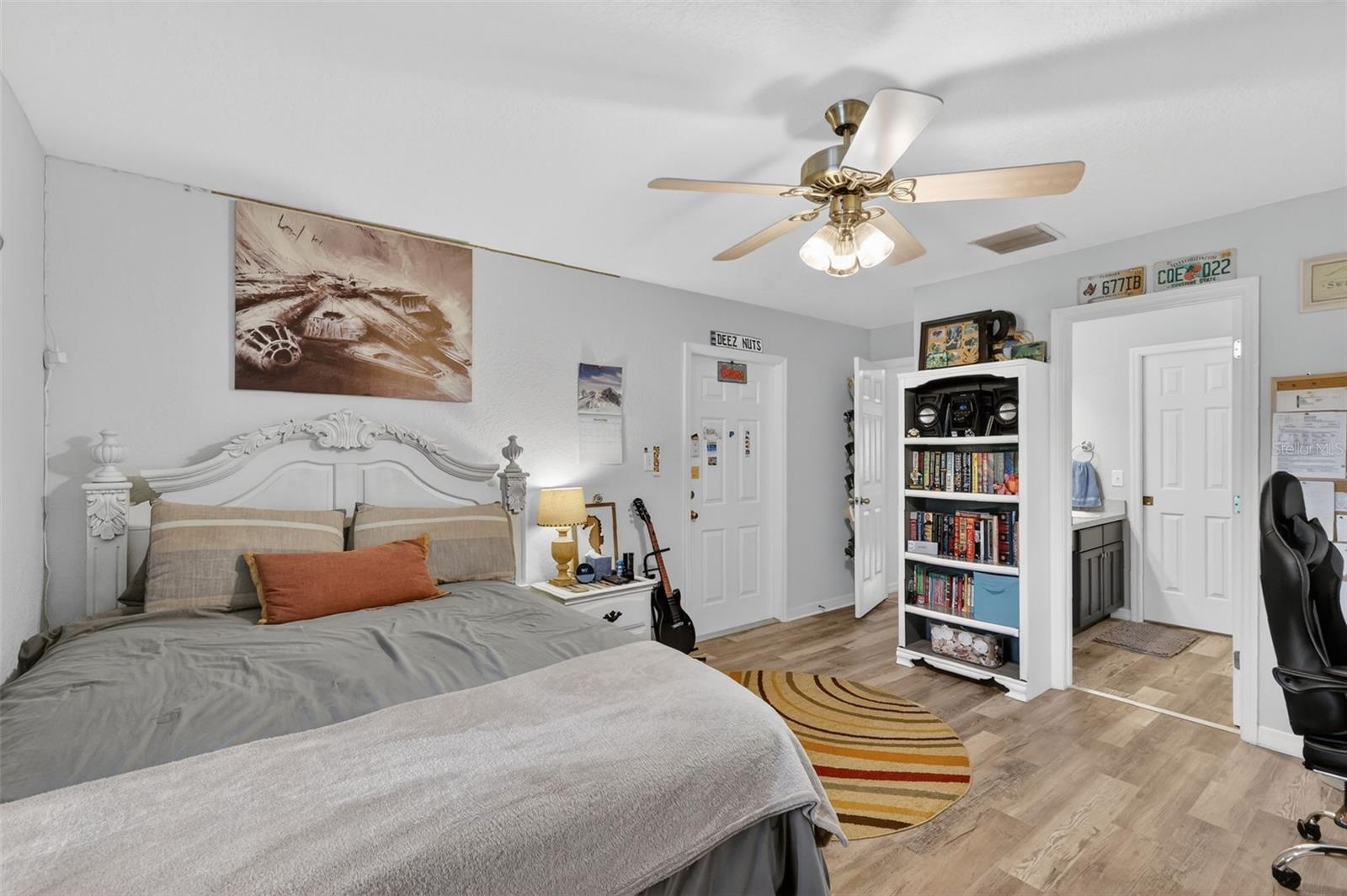 Image 27 of 62 For 19703 Twin Ponds Road