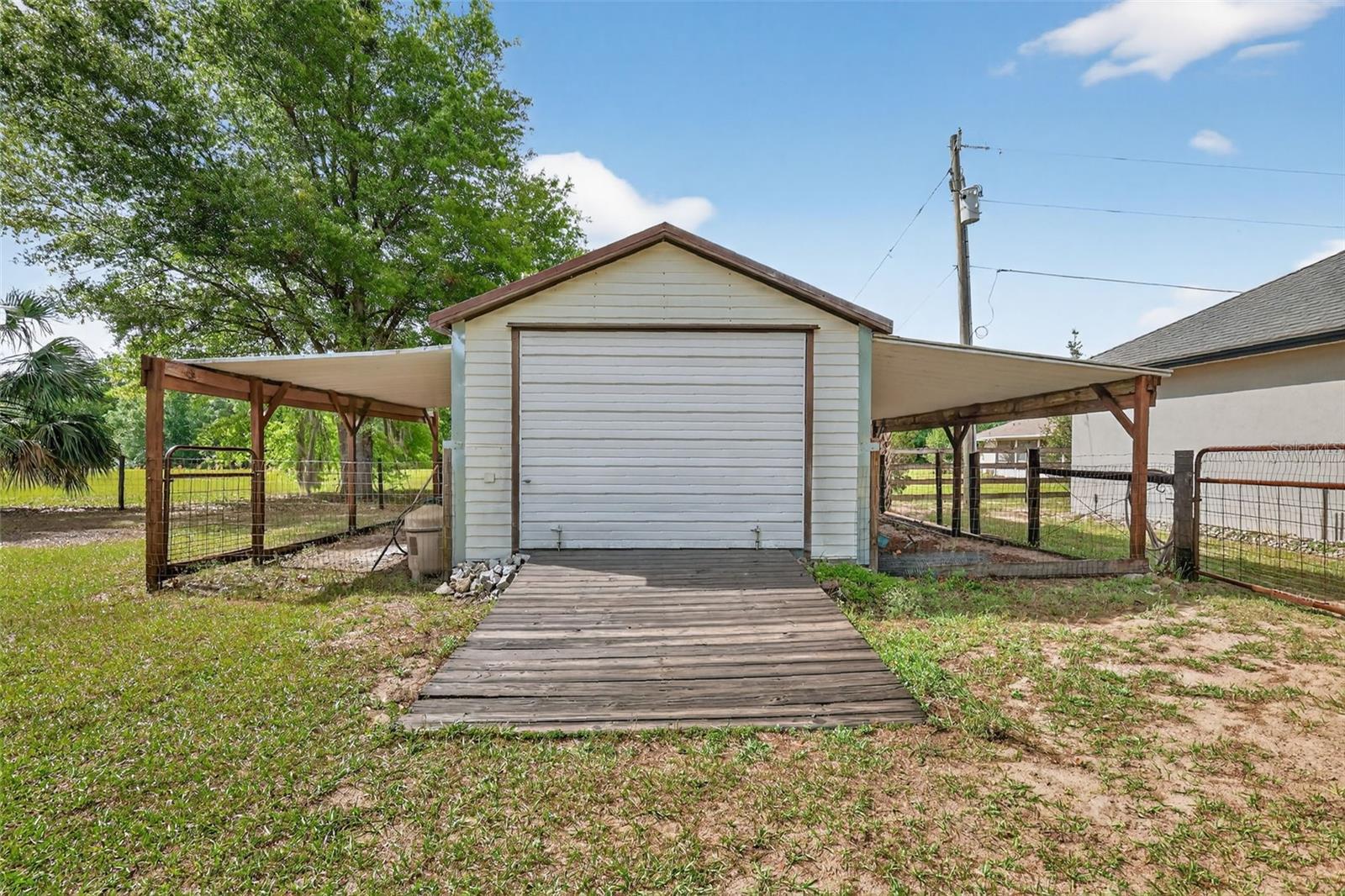 Image 53 of 62 For 19703 Twin Ponds Road