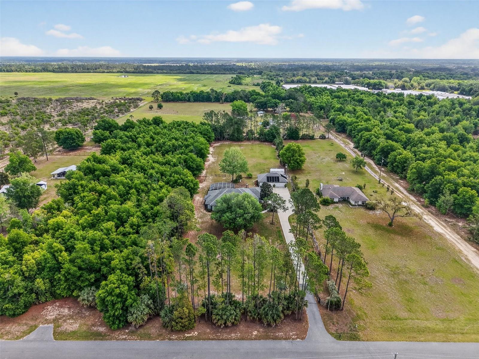 Image 60 of 62 For 19703 Twin Ponds Road