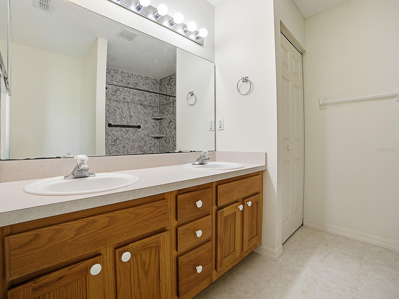 Image 20 of 33 For 32744 Westwood Loop