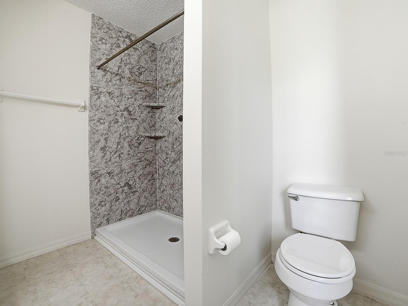 Image 21 of 33 For 32744 Westwood Loop