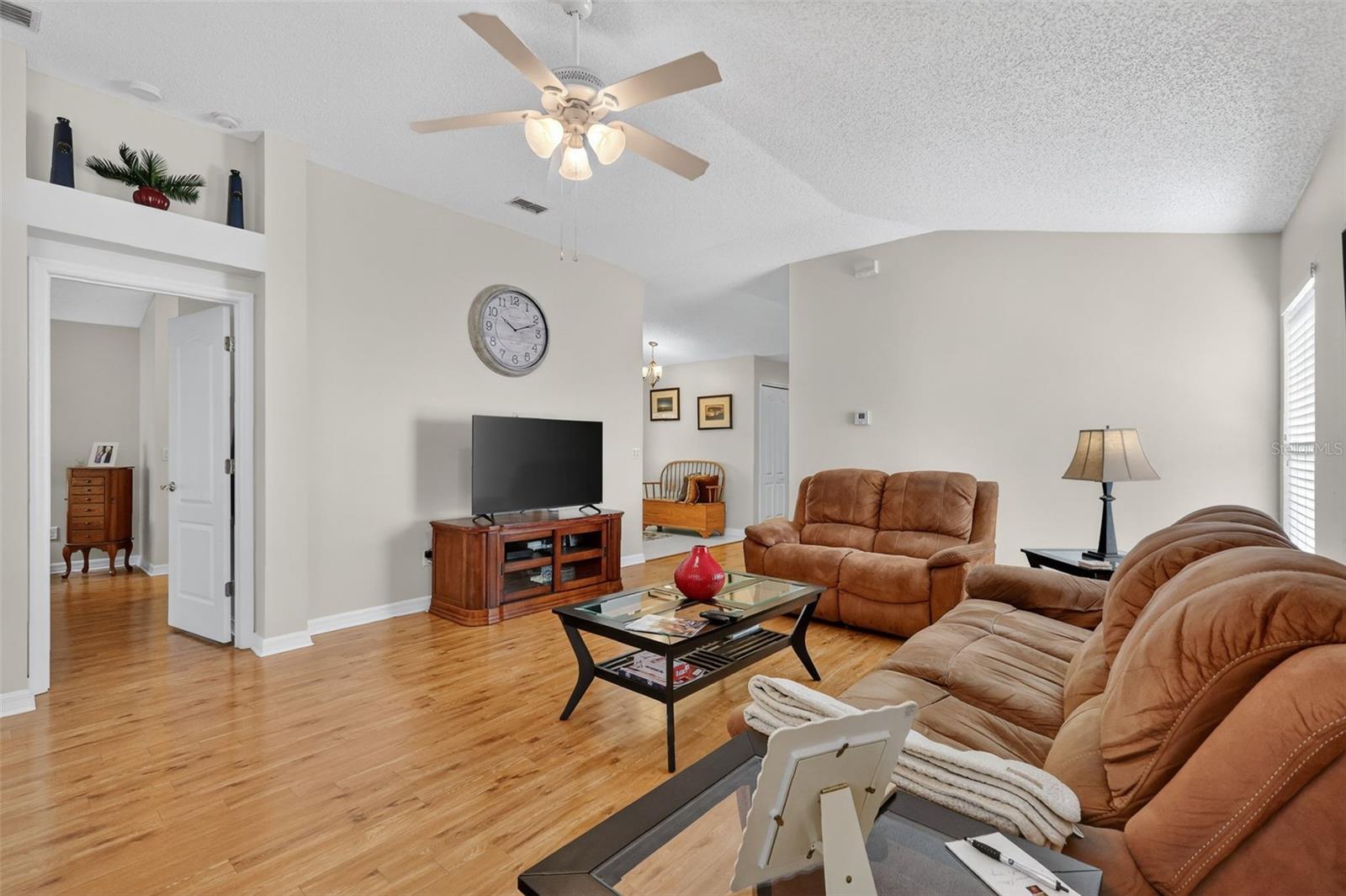 Image 9 of 32 For 3022 Andover Court