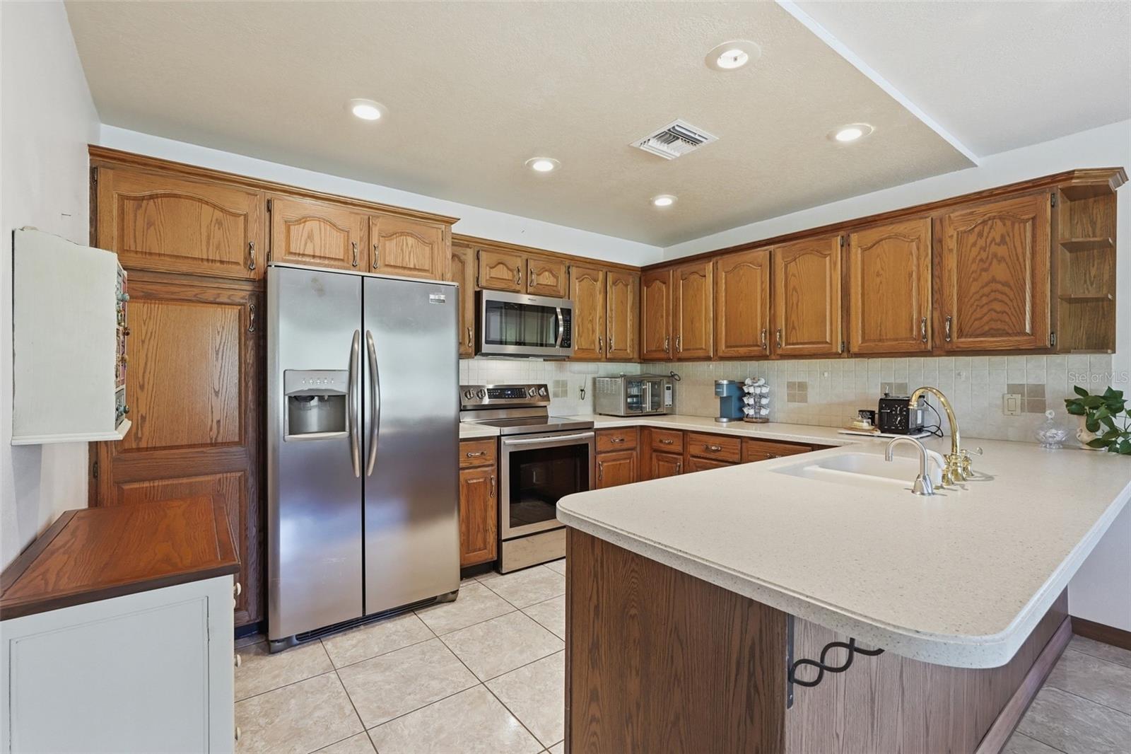 Image 11 of 33 For 15240 Shady Lane