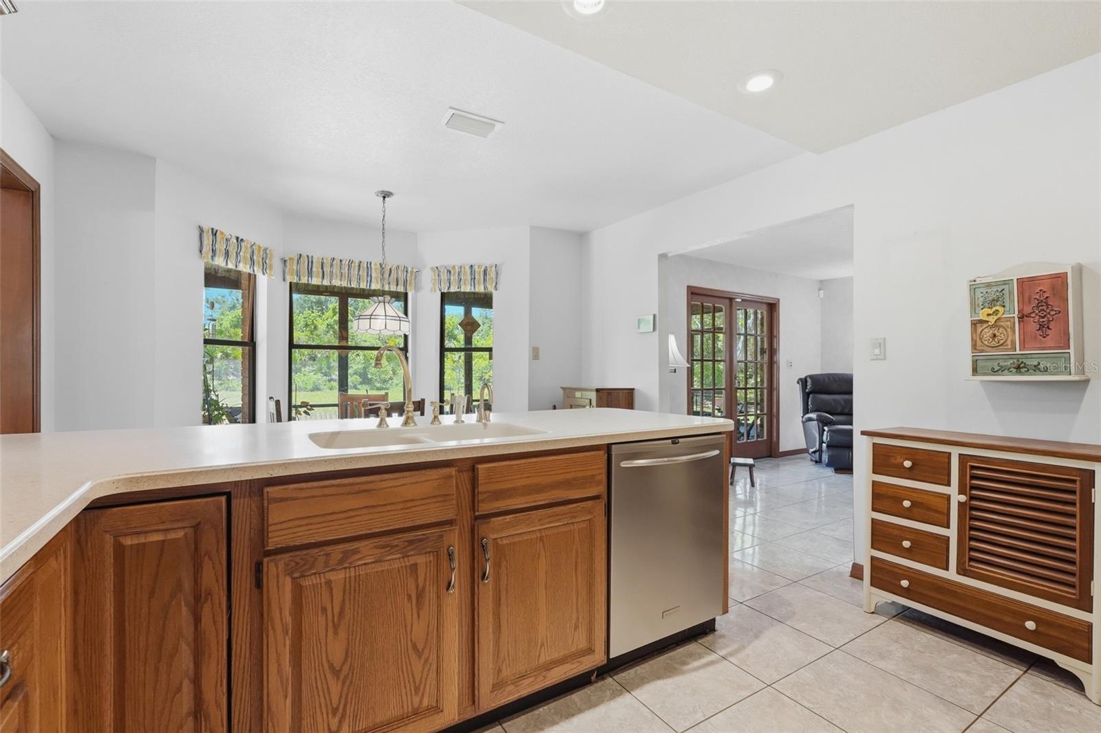 Image 12 of 33 For 15240 Shady Lane