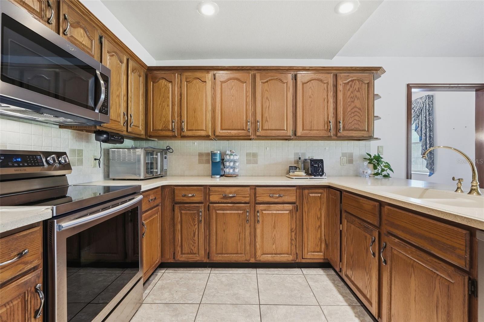 Image 14 of 33 For 15240 Shady Lane