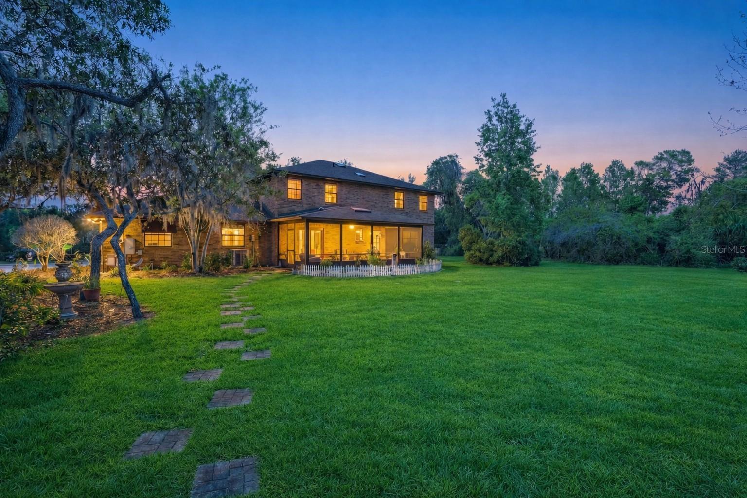 Image 5 of 33 For 15240 Shady Lane