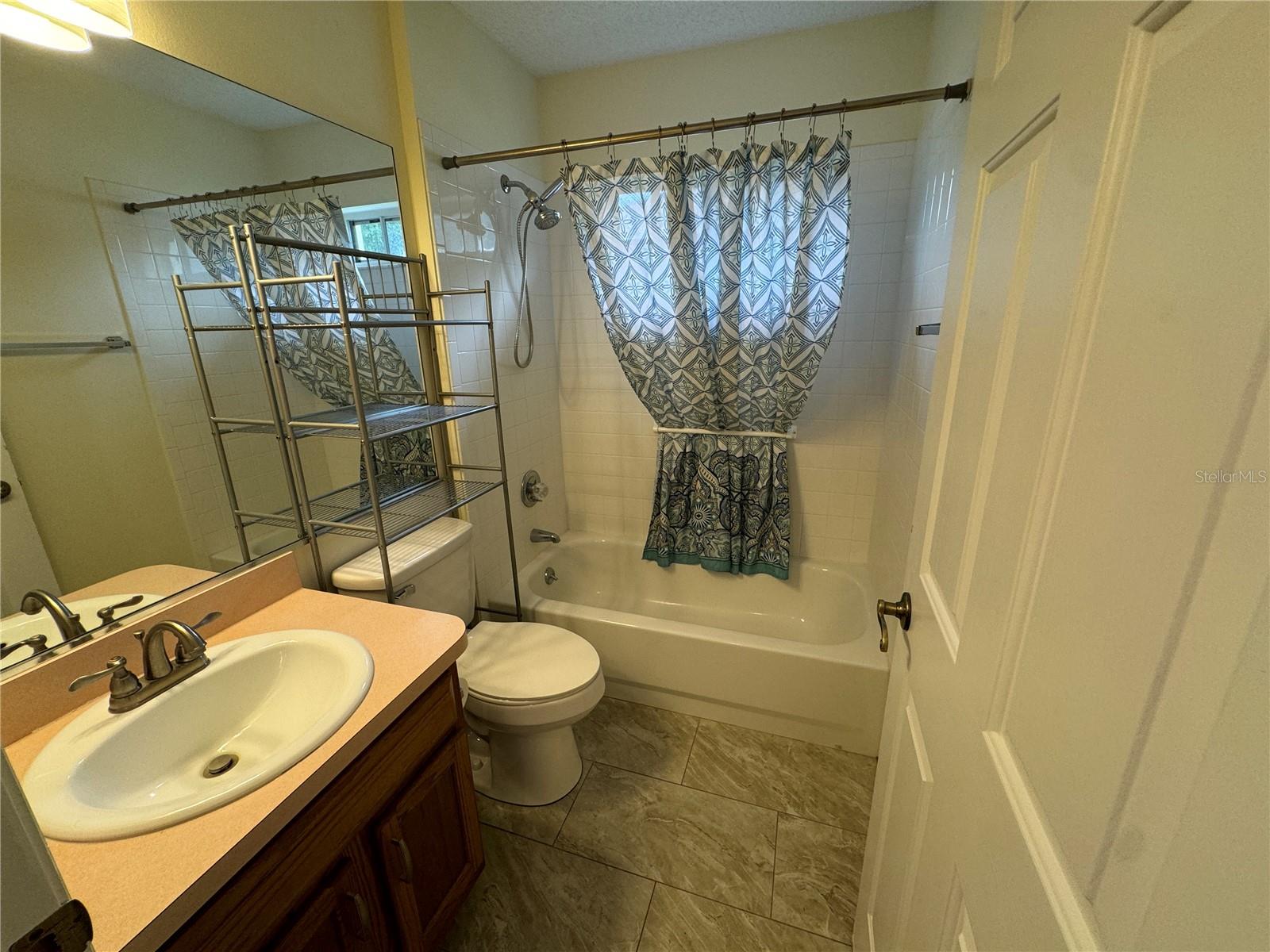 Image 13 of 19 For 1105 San Antonio Lane