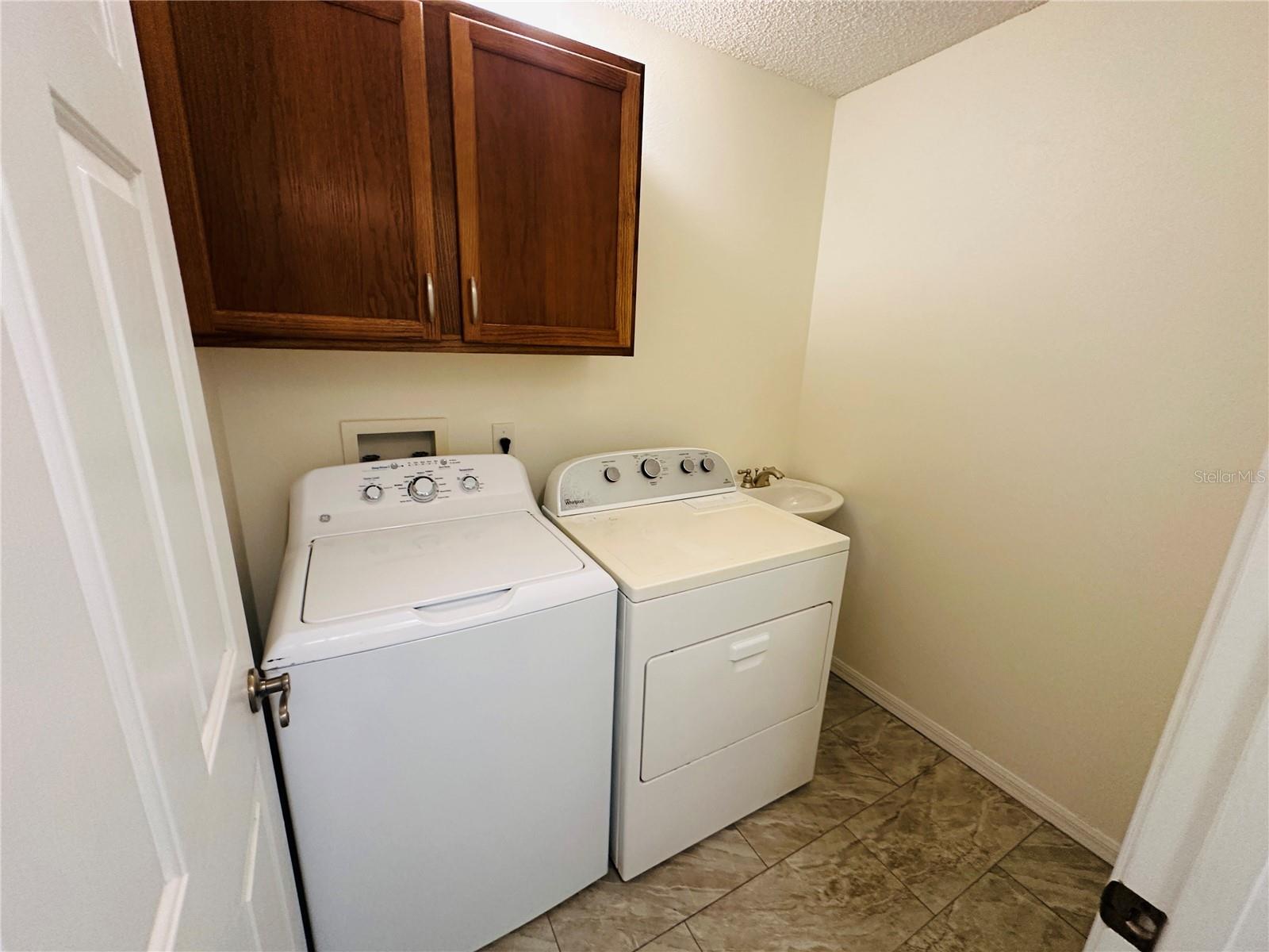 Image 16 of 19 For 1105 San Antonio Lane