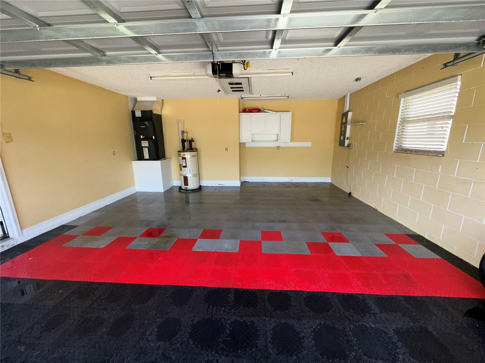 Image 17 of 19 For 1105 San Antonio Lane