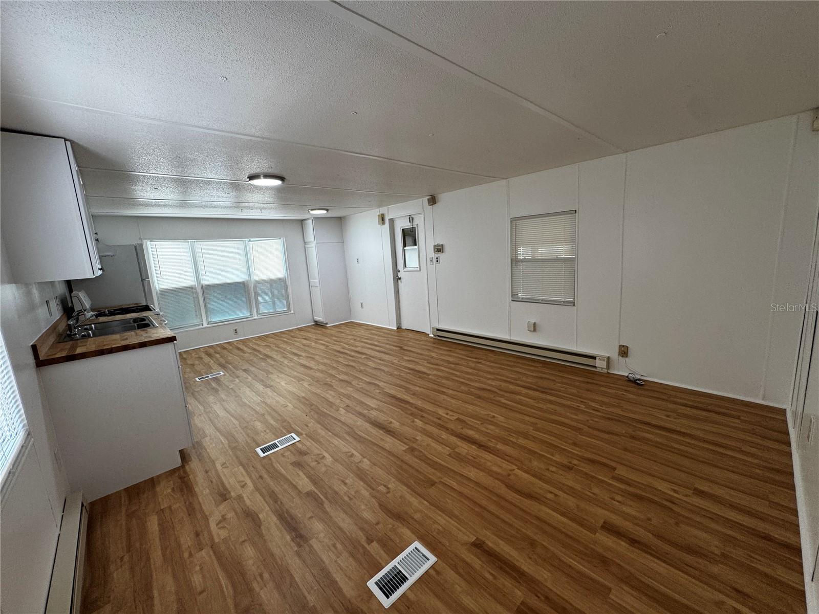 Image 4 of 13 For 1350 County Drive