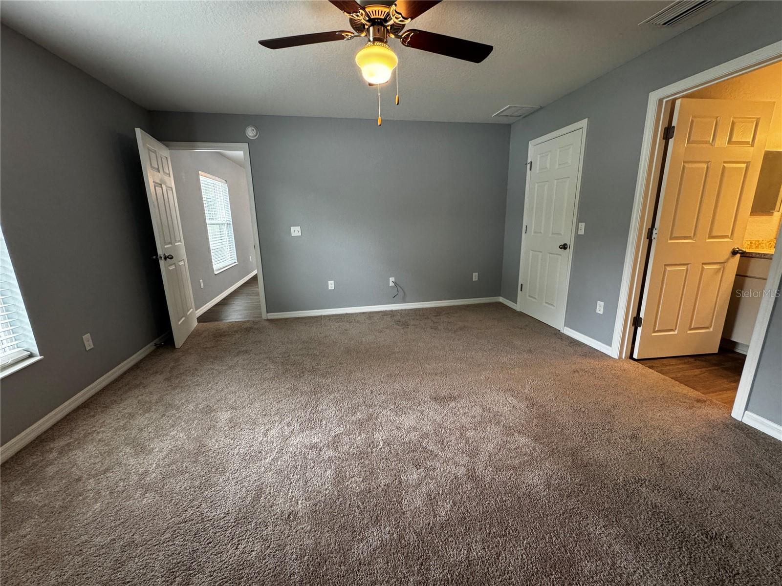 Image 5 of 12 For 13705 54th Court