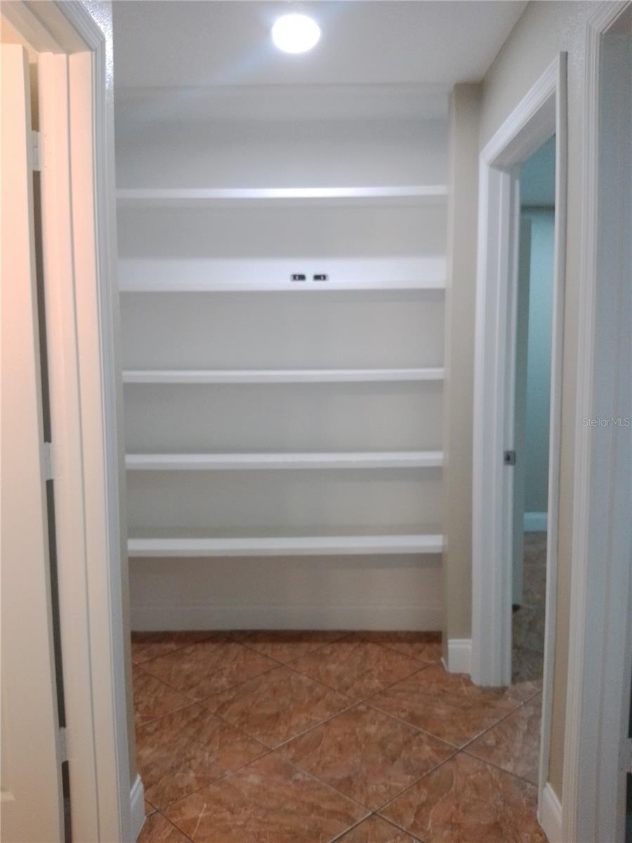 Image 22 of 24 For 2701 Dellwood Drive