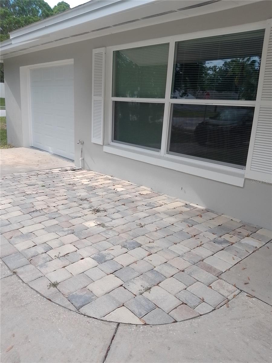 Image 3 of 24 For 2701 Dellwood Drive