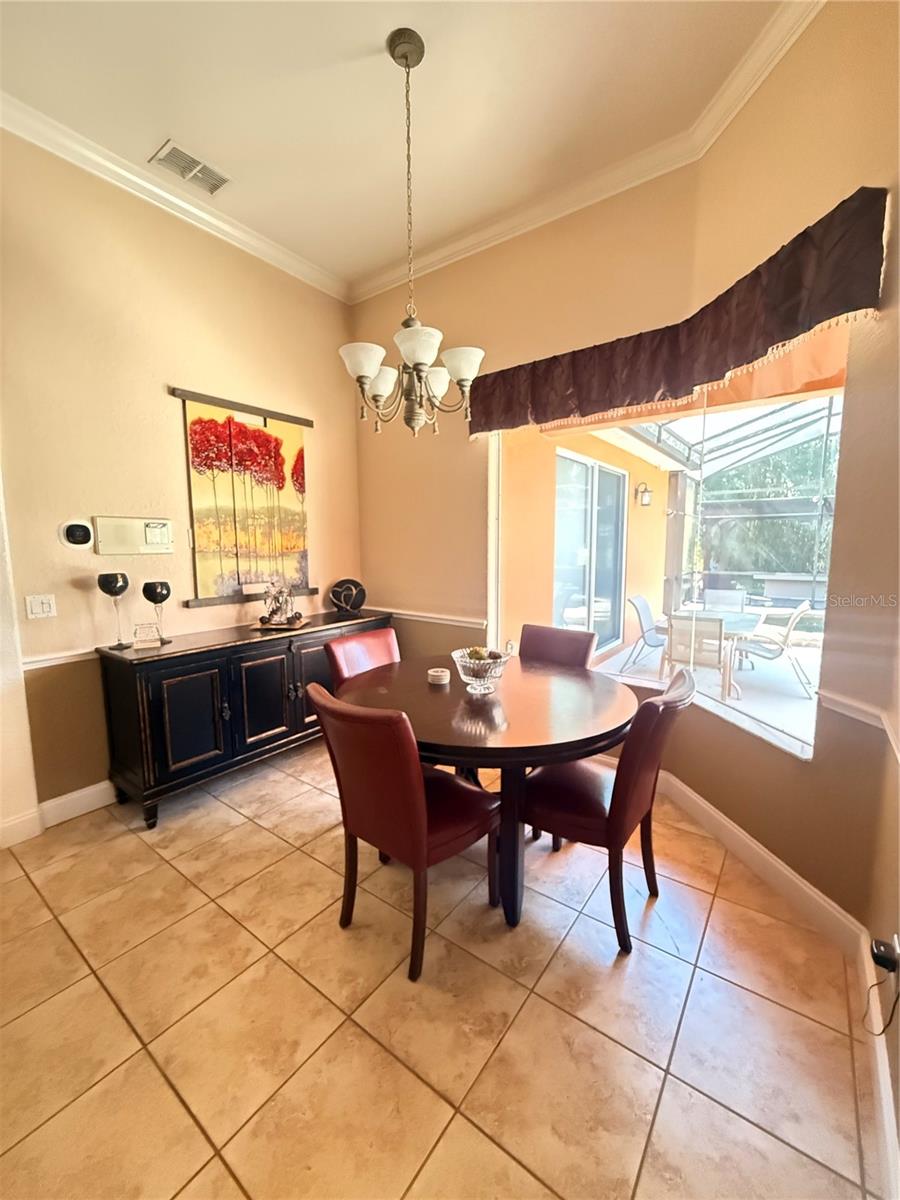 Image 10 of 77 For 10107 Tween Waters Street