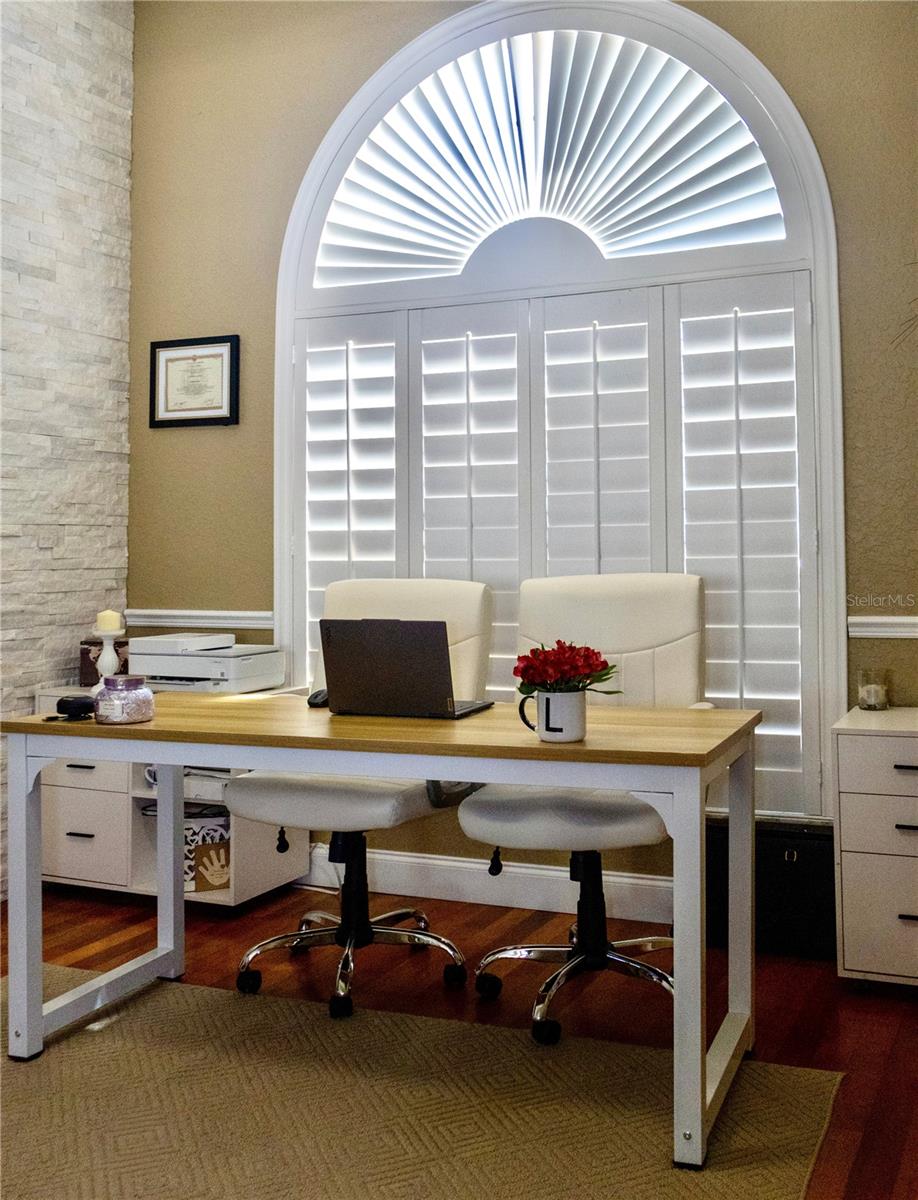 Image 12 of 77 For 10107 Tween Waters Street