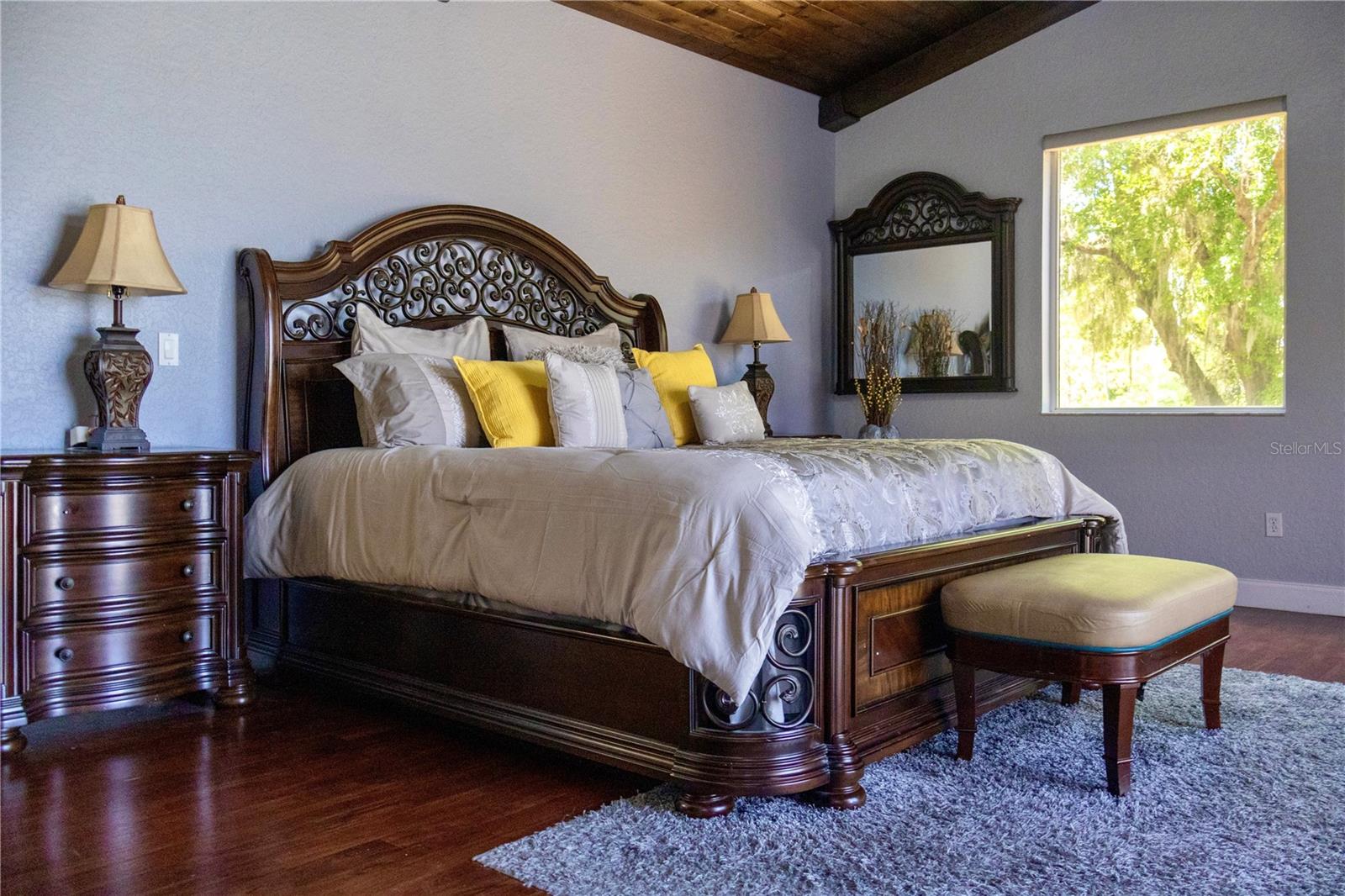 Image 21 of 77 For 10107 Tween Waters Street