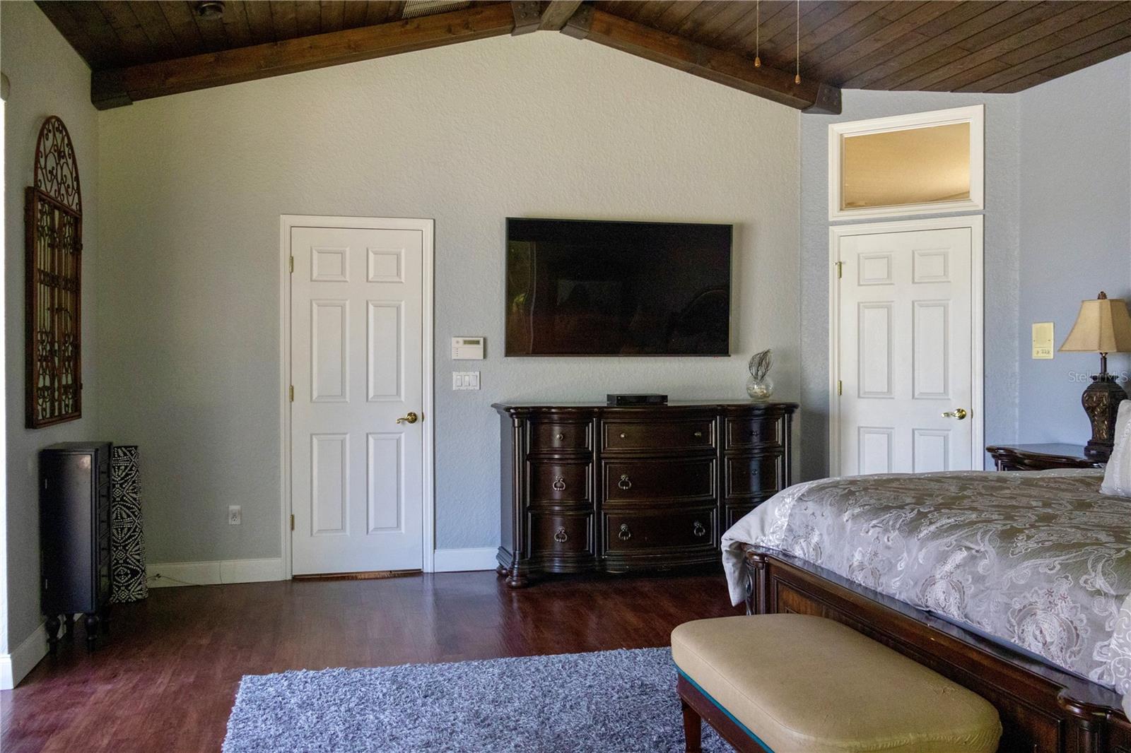 Image 22 of 77 For 10107 Tween Waters Street