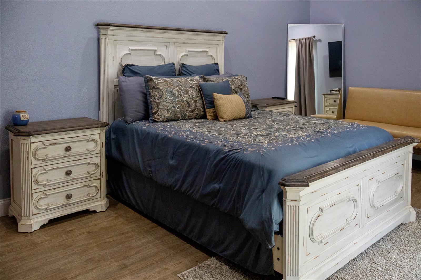 Image 36 of 77 For 10107 Tween Waters Street