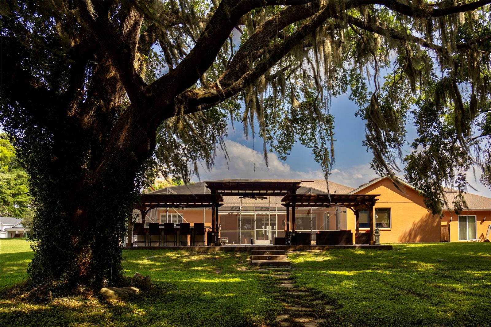 Image 66 of 77 For 10107 Tween Waters Street