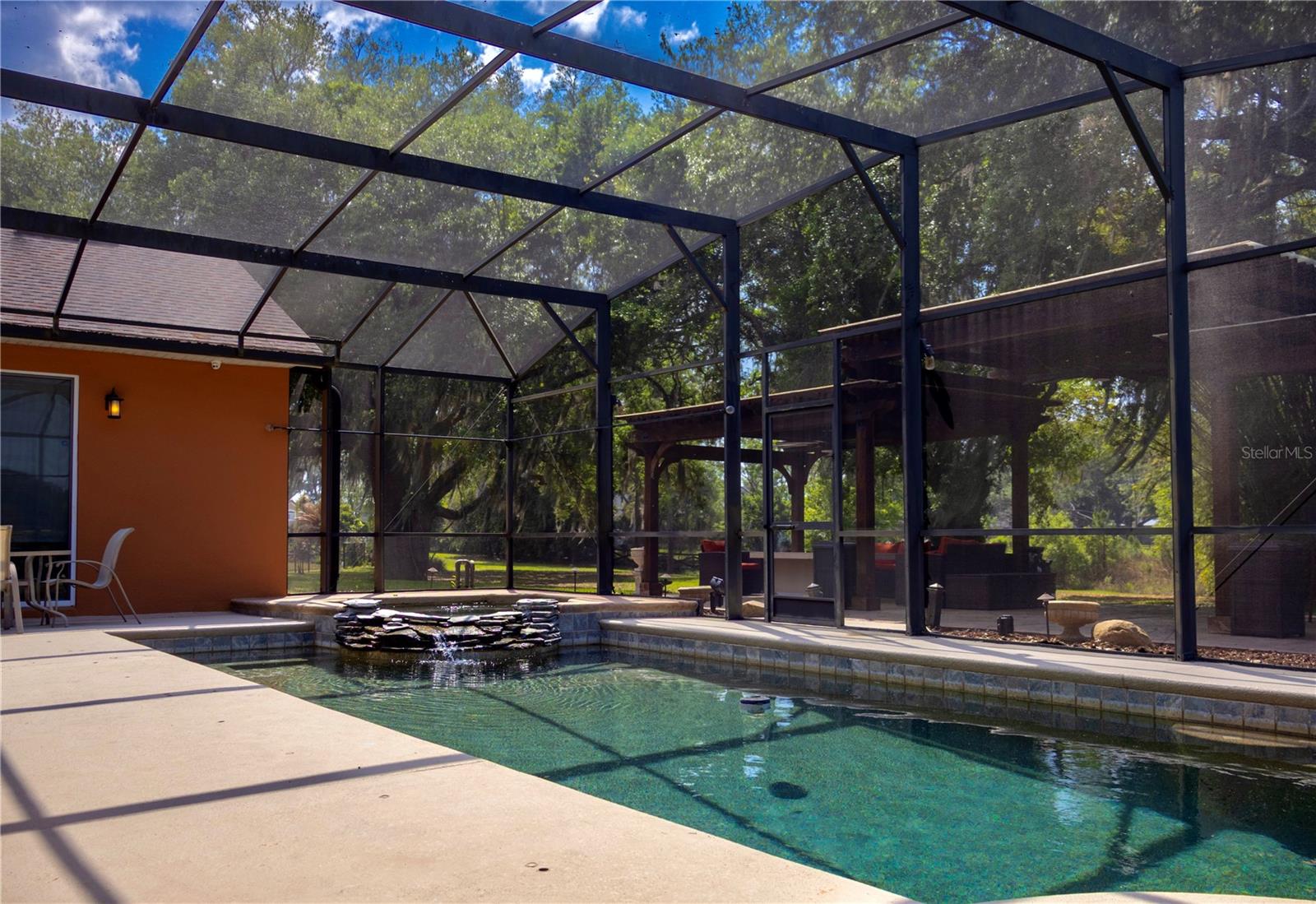 Image 73 of 77 For 10107 Tween Waters Street