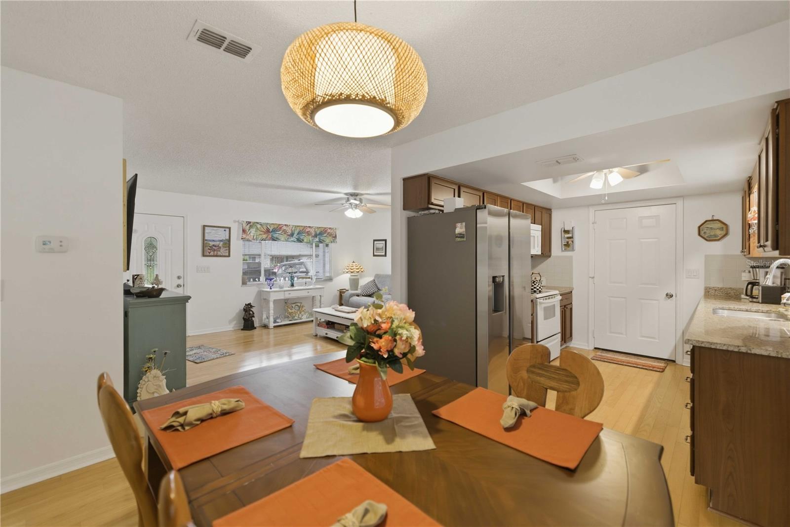 Image 11 of 27 For 17577 104th Circle