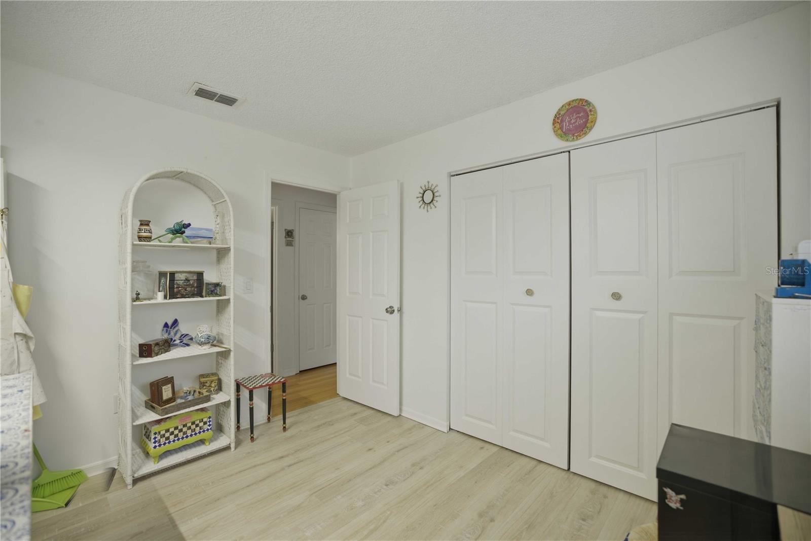 Image 15 of 27 For 17577 104th Circle