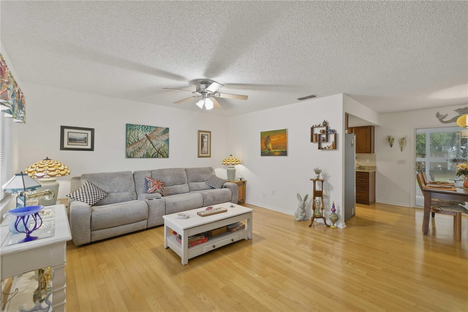 Image 7 of 27 For 17577 104th Circle