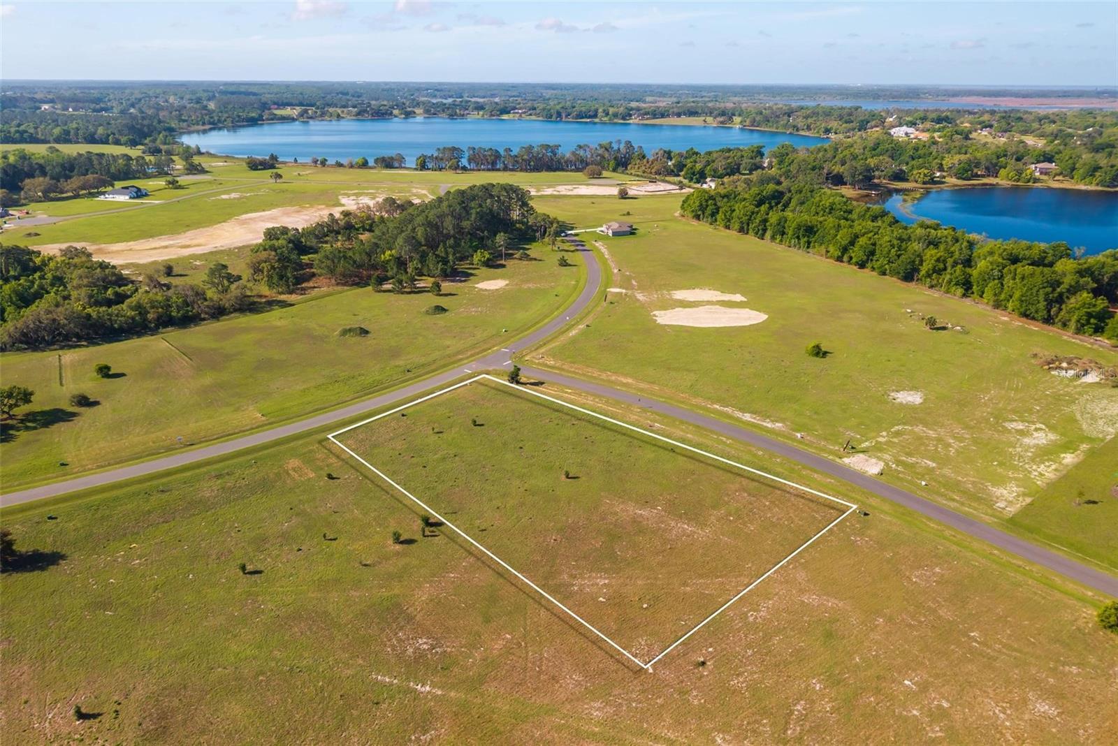 Image 16 of 30 For 38529 Wooded Meadow Drive