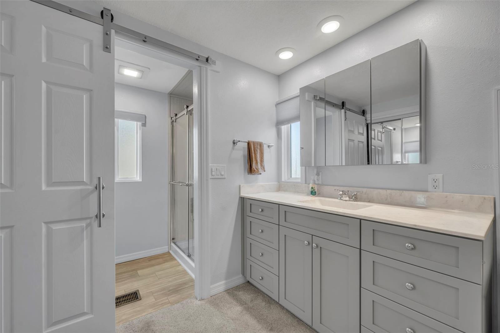 Image 15 of 49 For 110 Waha Way