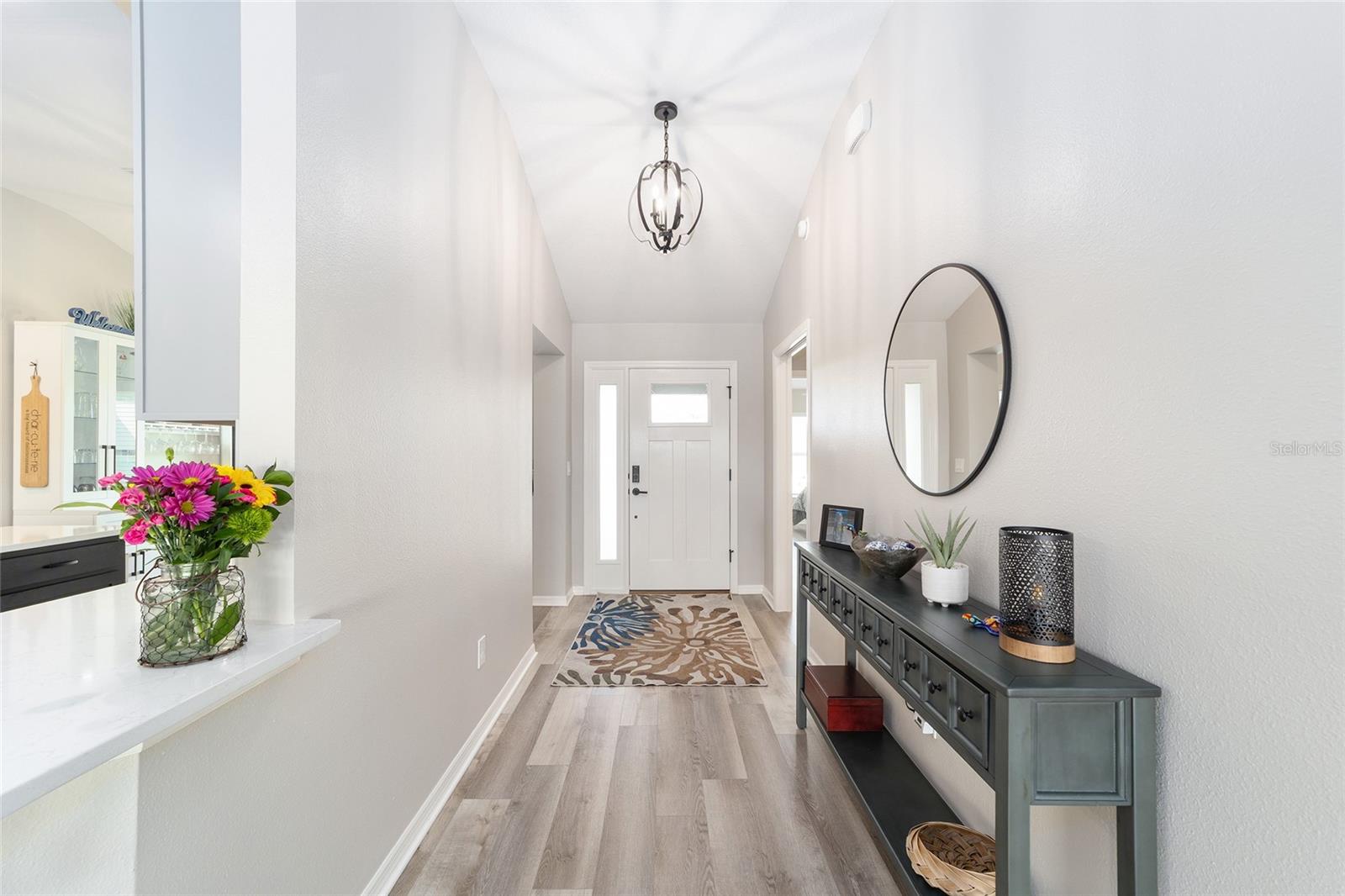 Image 10 of 79 For 6849 Mickylee Run