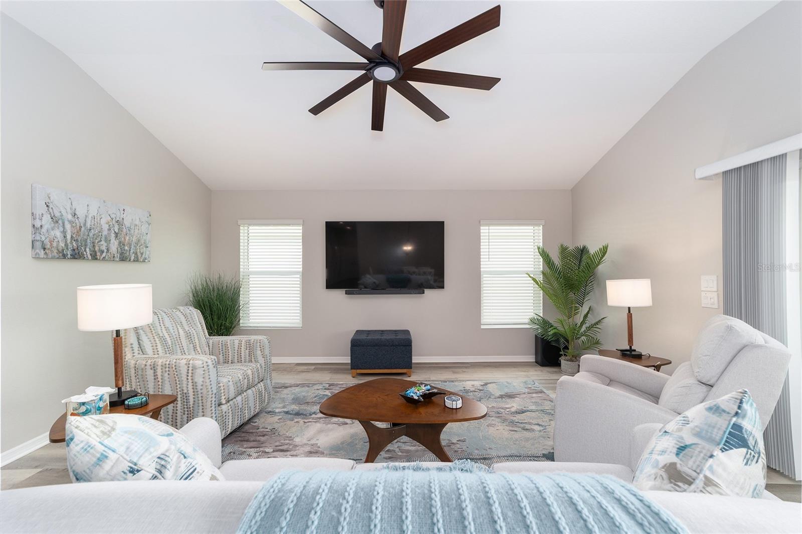 Image 12 of 79 For 6849 Mickylee Run