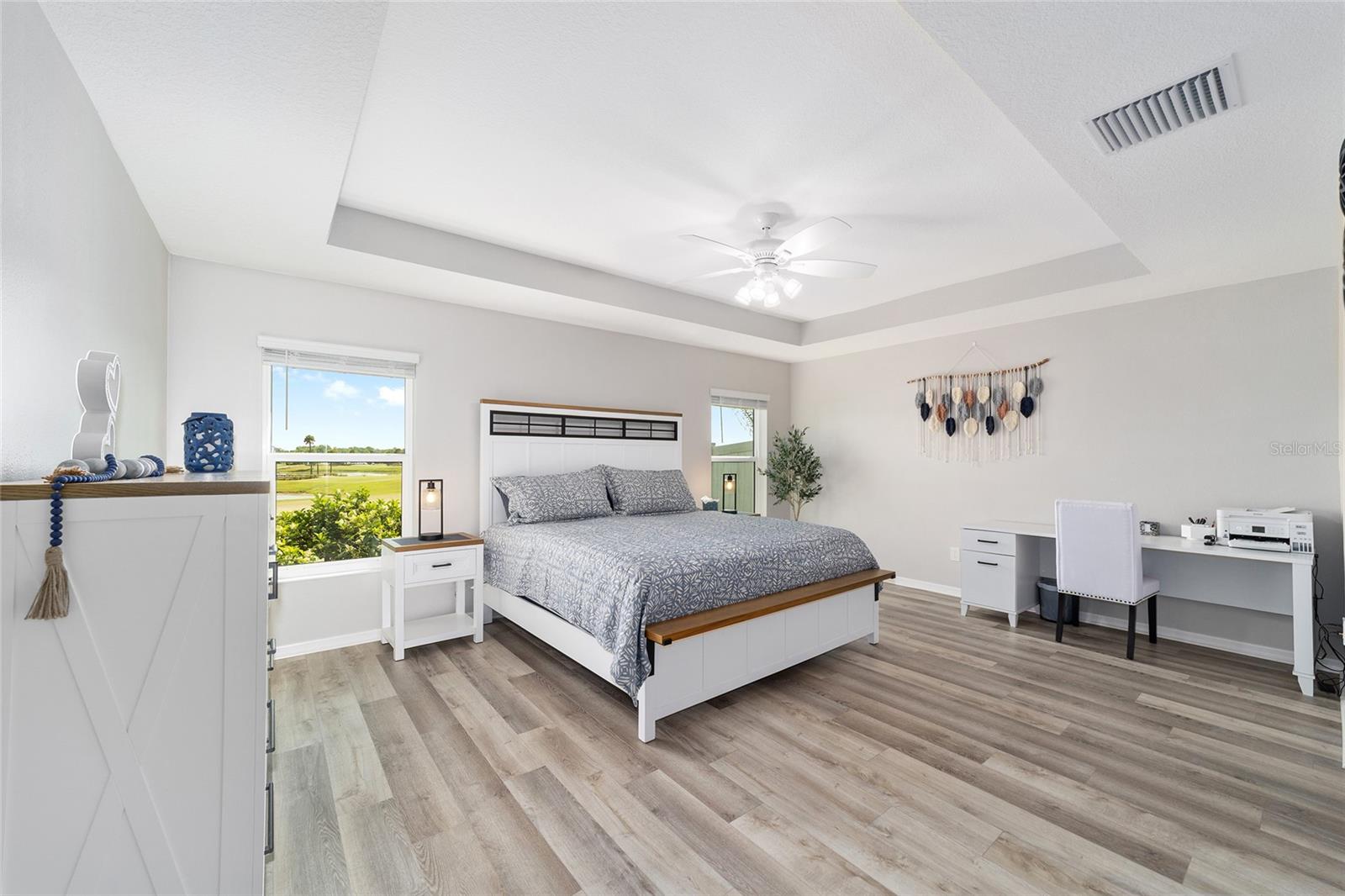 Image 27 of 79 For 6849 Mickylee Run