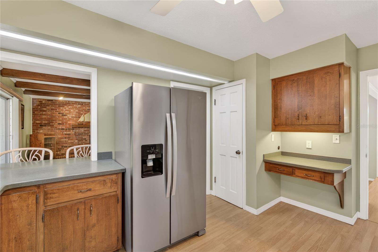 Image 16 of 58 For 1945 Normandy Drive