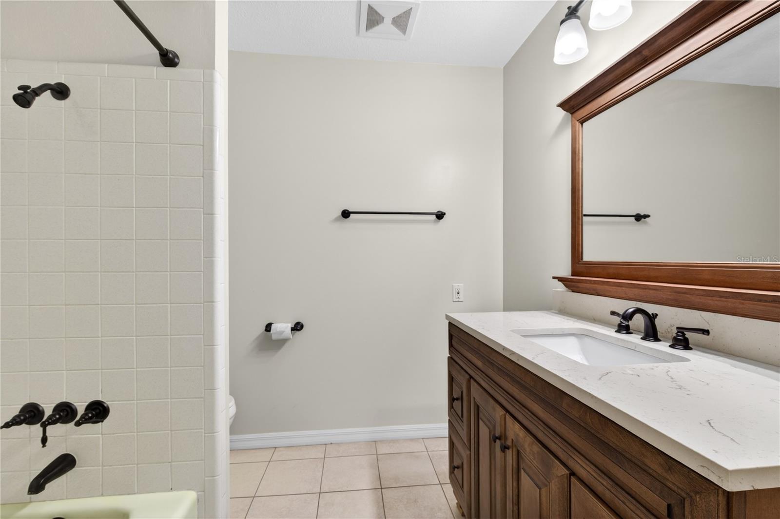 Image 22 of 58 For 1945 Normandy Drive