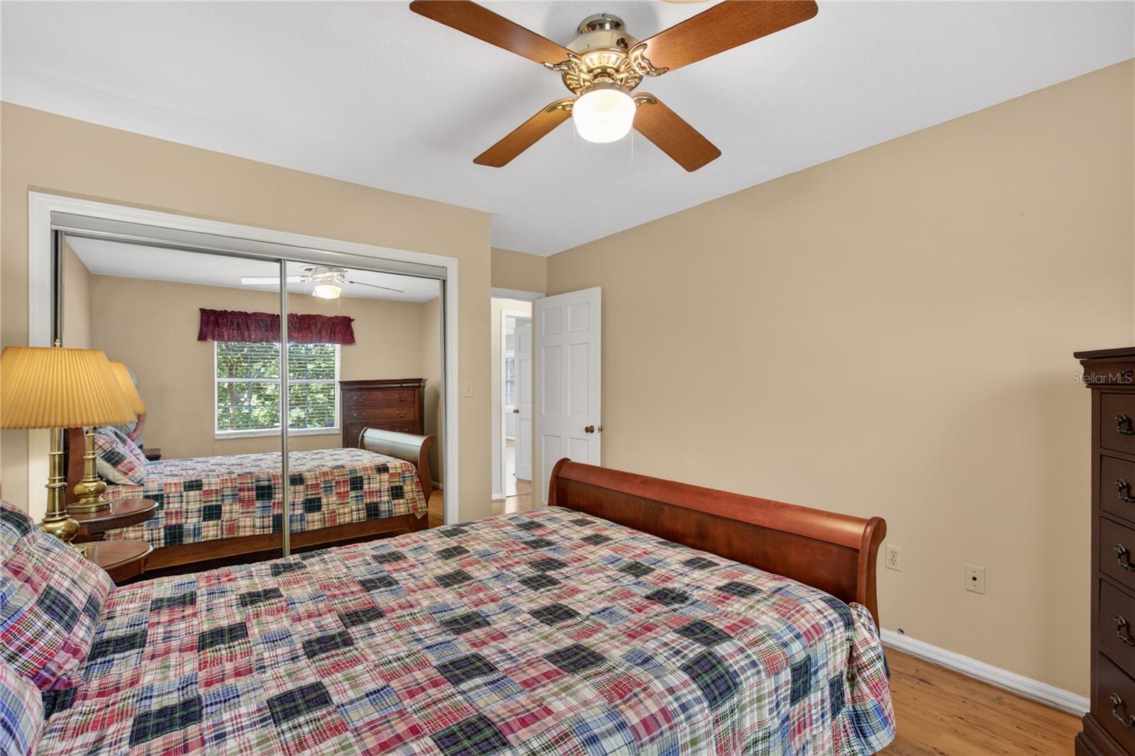 Image 24 of 58 For 1945 Normandy Drive