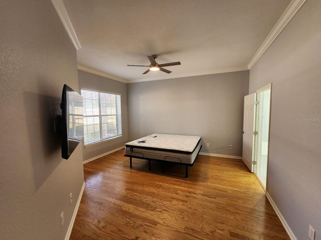 Image 12 of 26 For 7511 Bay Port Rd 5