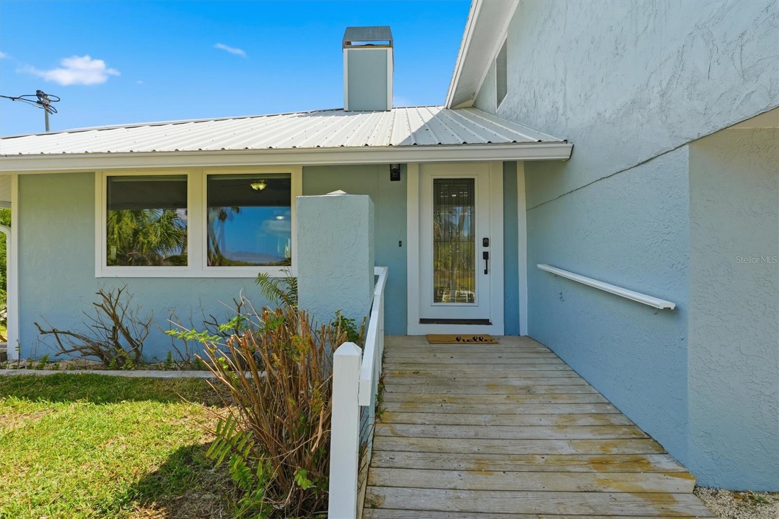 Image 8 of 52 For 5947 Shadytree Path