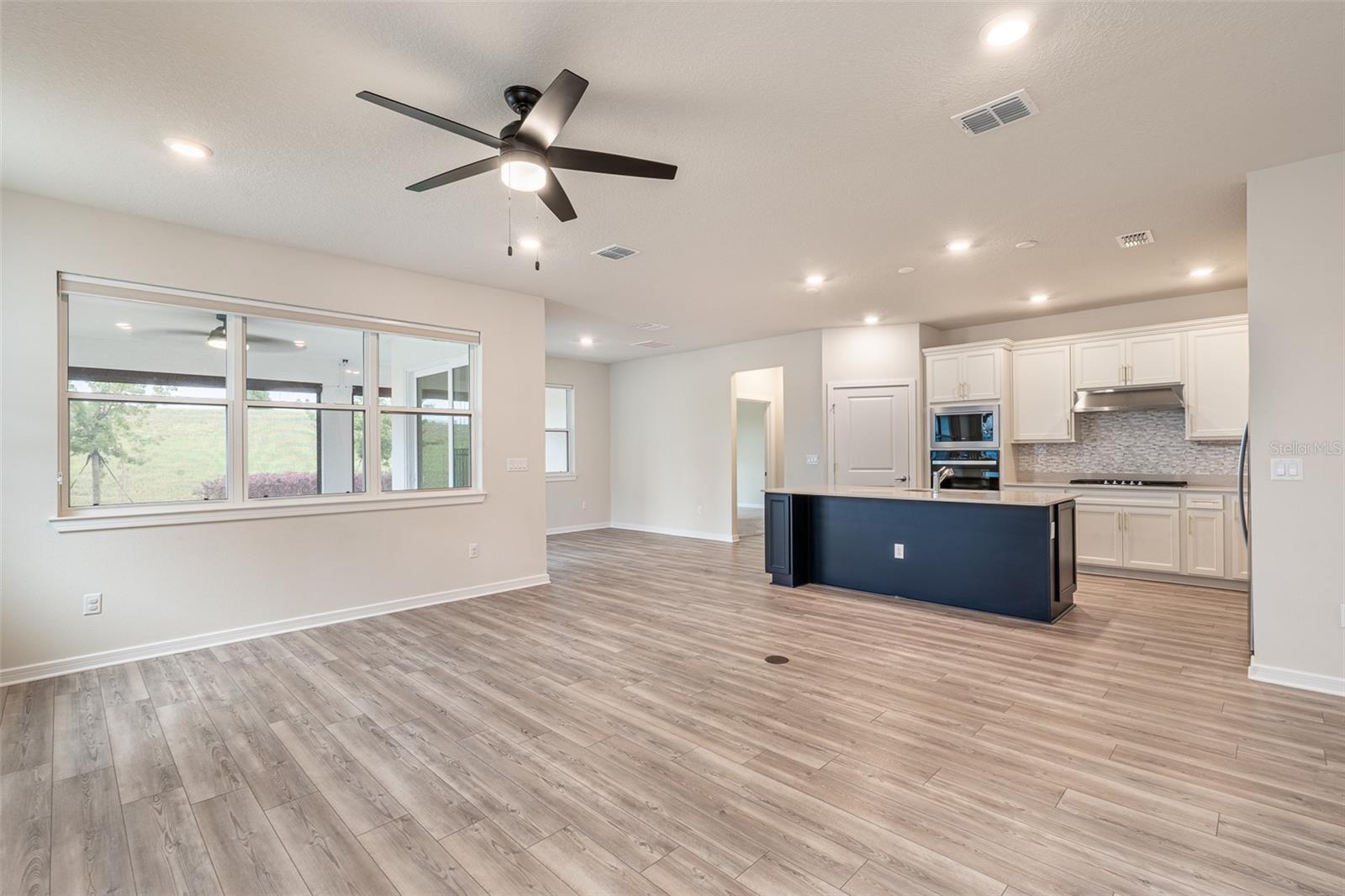 Image 2 of 40 For 15966 Winding Bluff Drive